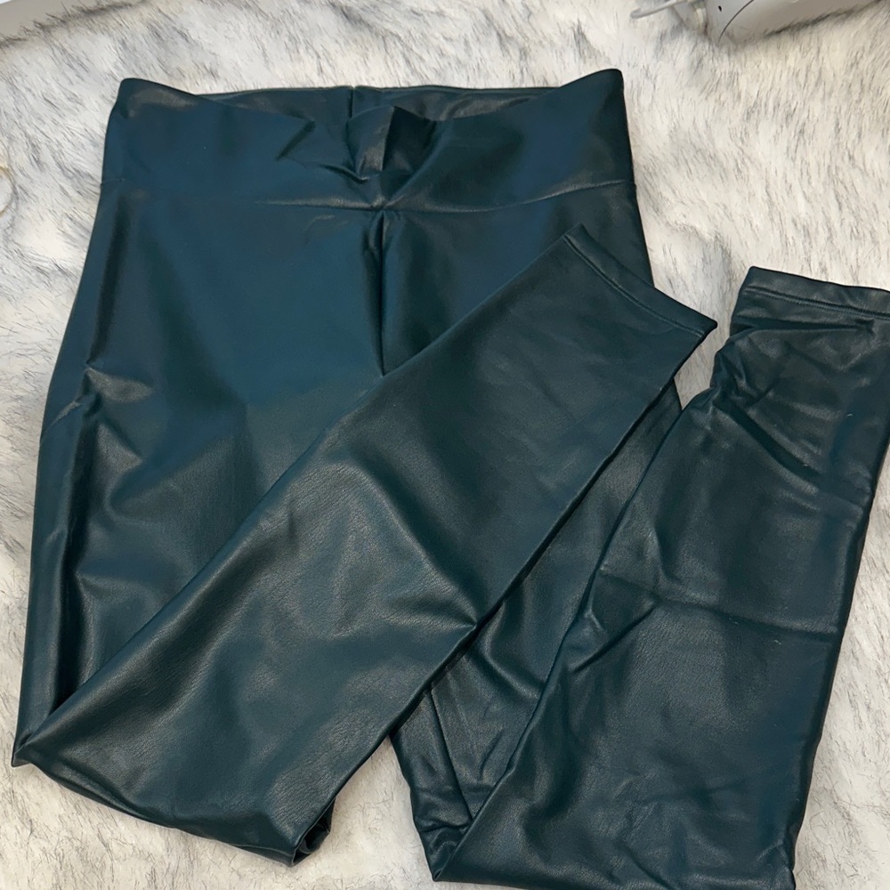 Express Hunter Green Faux Leather Leggings